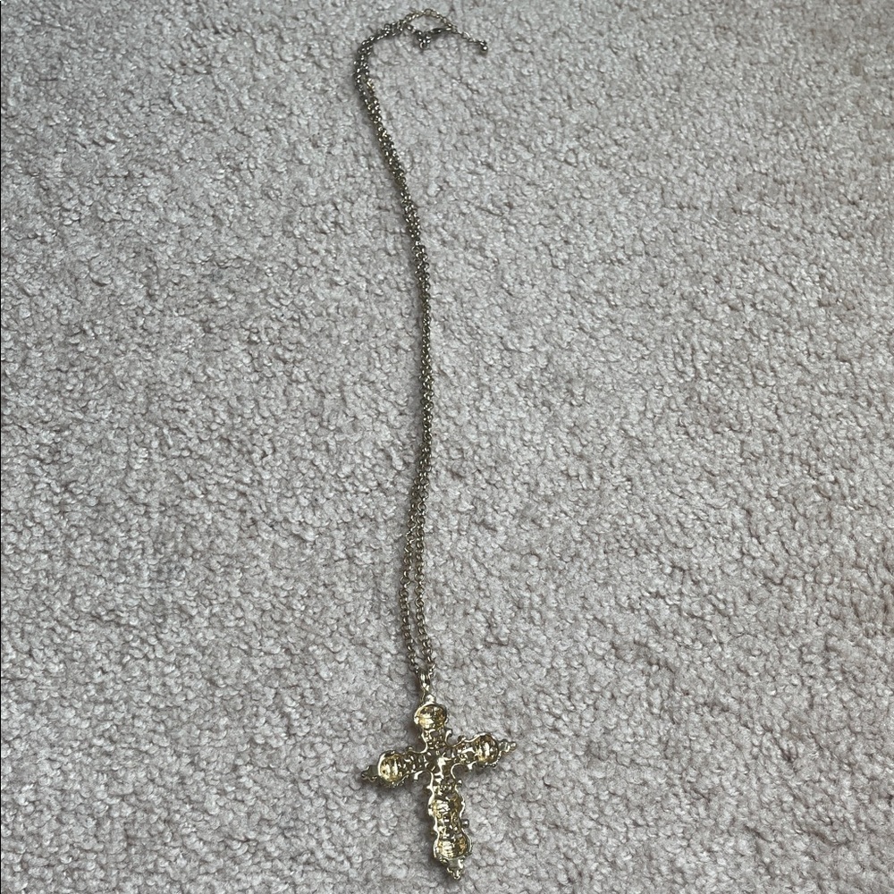 Elegant Gold and Silver Cross Pendant Necklace - Picture 4 of 4